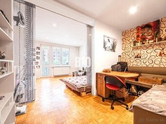 2,5 IZBOVÝ BYT V OBĽÚBENEJ LOKALITE NOVÉHO MESTA - ul. ČSL.  - 1