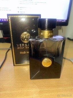 Versace parfém
