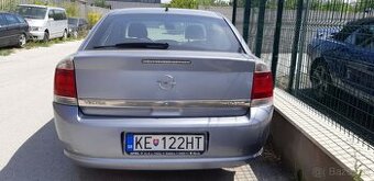Predam Opel Vectra hatchback 5 dv, rok 2007