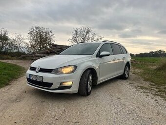 Volkswagen Golf VII
