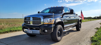 Dodge RAM 2500 MegaCab