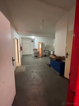 Exkluzívne- Budova Coop Jednoty na predaj Veľký Čepčín