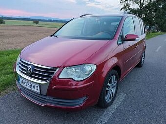 Volkswagen Touran 170 000 km, 2009, 1,4TSI benzín, 103kw