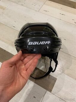Hokejová prilba Baurer
