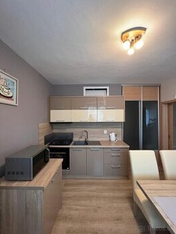 1 izbovy byt prenájom - 1