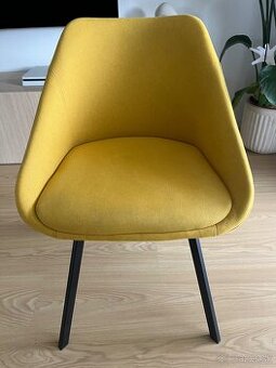 Jedálenské stoličky