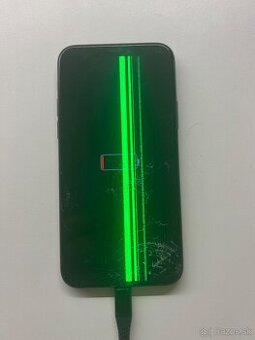 Balík 4x Apple iPhone (11 Pro, X, 8, SE) – Všetky reagujú,