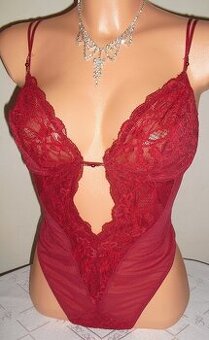 Triumph sexy s goralkami