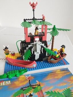 LEGO Pirates 6264 Forbidden Cove