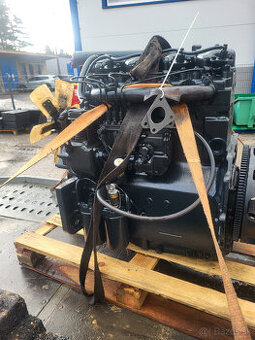 ponúkam motor 7201 7701