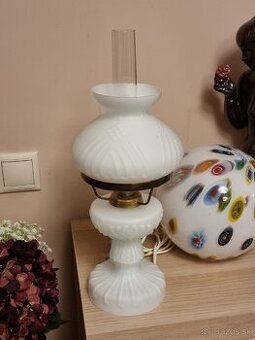 Predám staršiu lampu