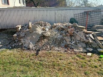 Darujem stavebný materiál