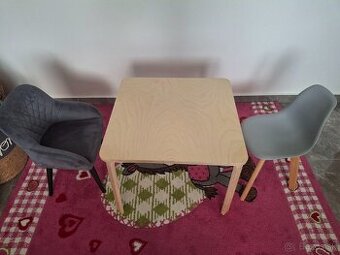 Detské kreslo stolička stôl v top stave