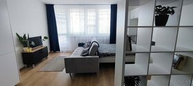 Exkluzívny, 1 izbový byt s balkónom - KOLOSEO