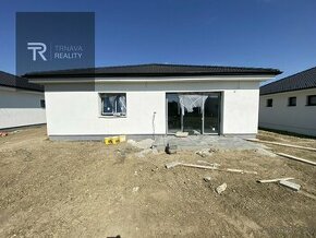 TRNAVA REALITY – novostavba domu typu bungalov, pozemok 579  - 1
