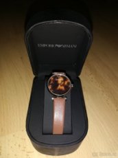 Predam damske hodinky Emporio Armani