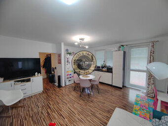 3 izbový byt v Pezinku na predaj-Muškátová ul., 2 x loggia