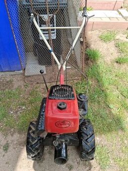 malotraktor výrobca Jičín typ P-018