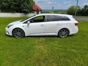 Toyota Avensis 2.2 D-CAT
