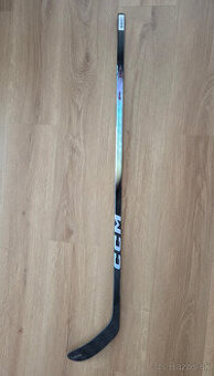 Predám novú hokejka CCM JetSpeed FT8 Pro junior