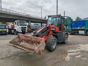 Everun ER2500T - Kolesový teleskopický nakladač