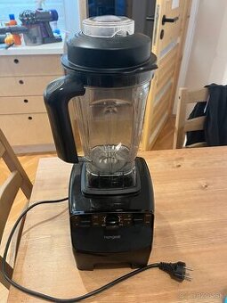 Silný Mixér 2000 watt Homegeek