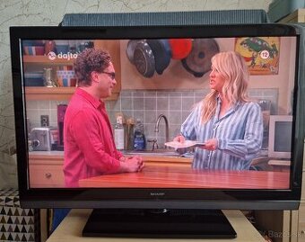 ✅ 42" Televízor — Sharp LC-42SH7E-BK