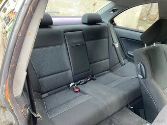 BMW E46 coupe zadné sedačky