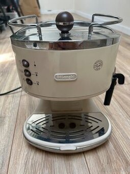 Pákový kávovar Icona Vintage Delonghi