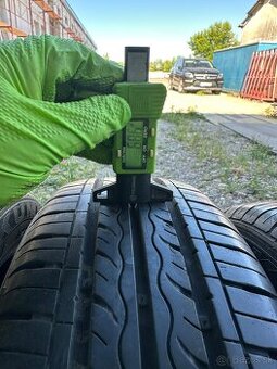 Dobrý deň, predám pneumatiky Značka: KUMHO Rozmer: 165/60 R1