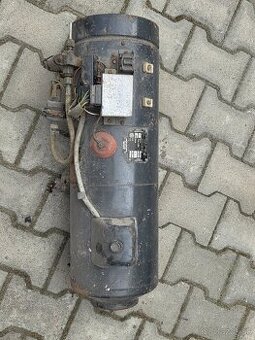 Naftový bufík Tatra 815 - 1
