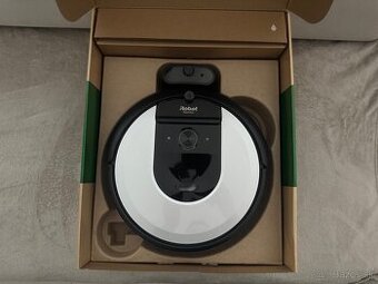 iRobot Roomba I8 combo 2v1 Vysávač a mop