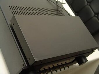 Magnum Dynalab MD 108