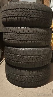 Pirelli SottoZero 3 215/55 R17- zimné