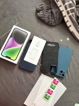 iPhone 14 plus 85% batéria