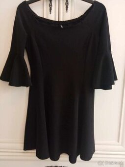 SPOLOČENSKÉ ŠATY STRADIVARIUS č.38-40=LEN 5€+NÁHRDELNÍK 