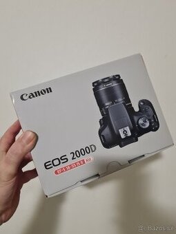 Canon EOS 2000D