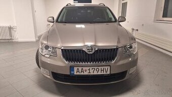 Skoda Superb Combi 1.6TDI 77kw 2013