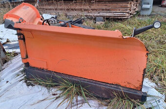 Predáme snežný pluh PRONAR PUV 2800 - 1