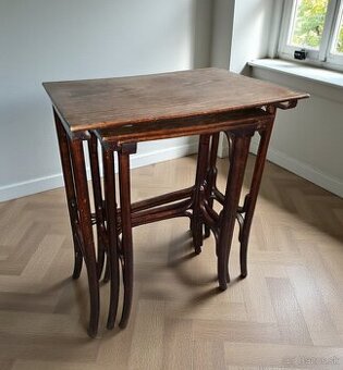 Retro hniezdové stolíky