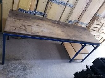 Pracovný stôl, ponk