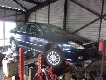PEUGEOT 607 BENZÍN - 1