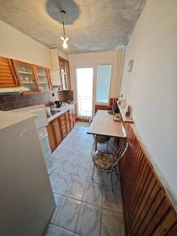 PREDAJ: 3 izbový byt MNKS 64 m2 pôvodný stav, Mazornik - 9.