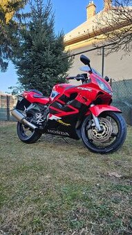 Honda CBR600F SPORT