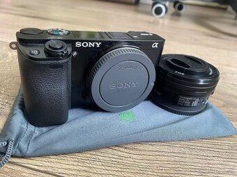 Sony A6000 + Príslušenstvo