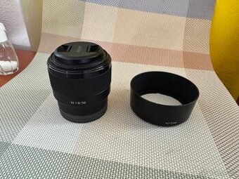 Sony FE 50mm f1.8