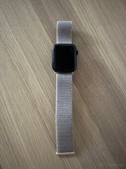 Apple Watch SE 44mm