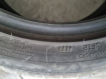 Dunlop 225/45 r17 91 y