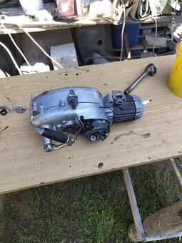Jawa 555 motor po go a vybrus - 1