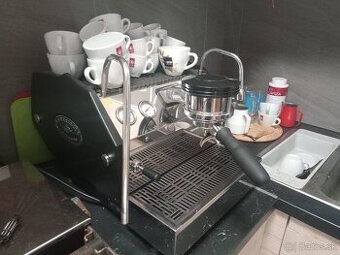 Kávovar La Marzocco GS3 AV - 1